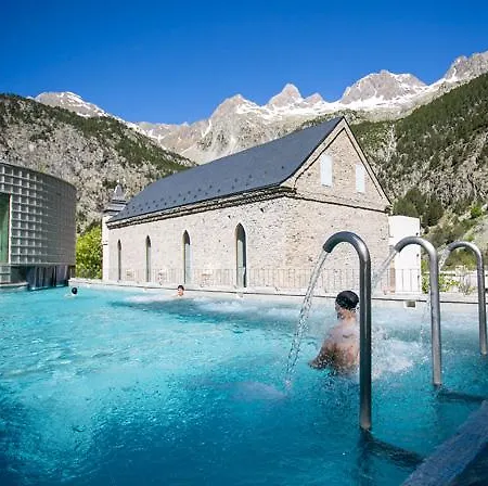 Gran - Balneario De بانتيكوسا