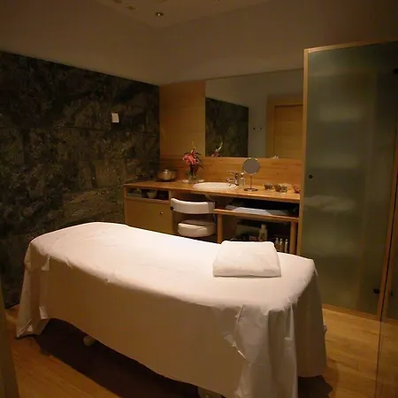 Gran - Balneario De 4* بانتيكوسا