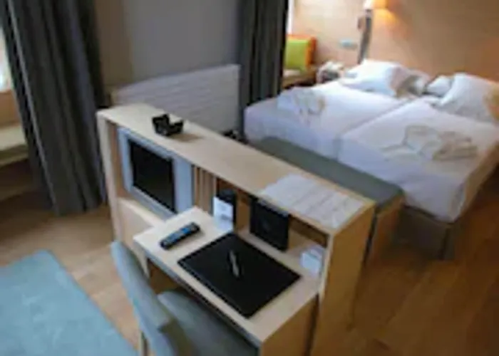 Gran - Balneario De Hotell